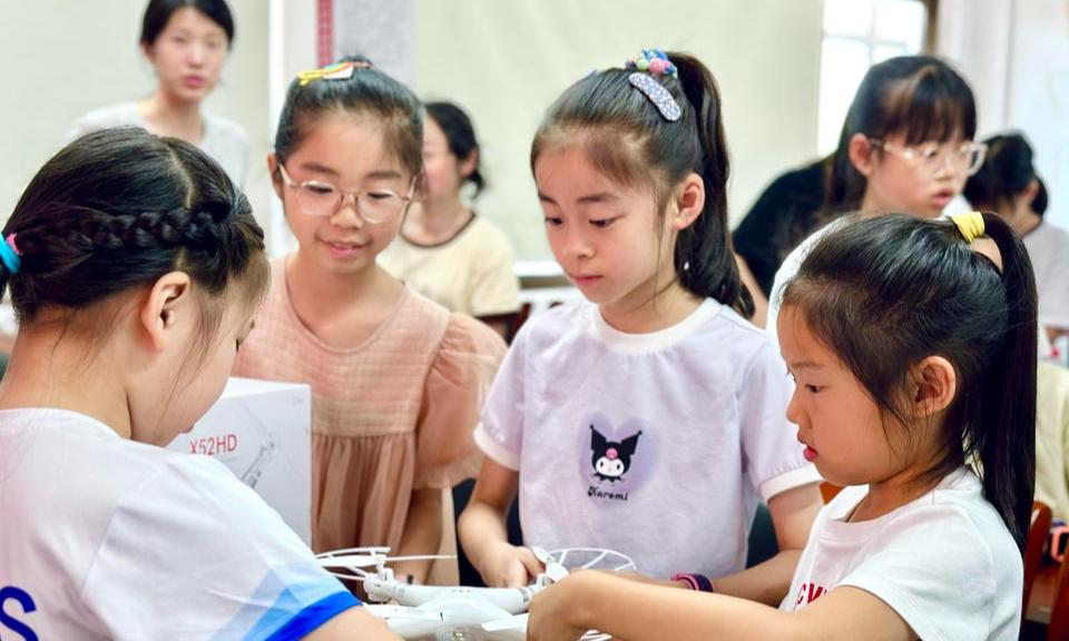 小小科学家 趣玩这一夏