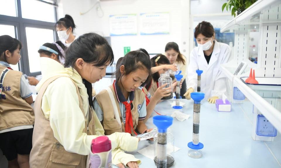体验污水“变清”奇妙之旅