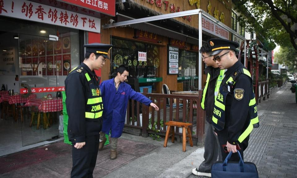 别让雨水井“吃”污水！