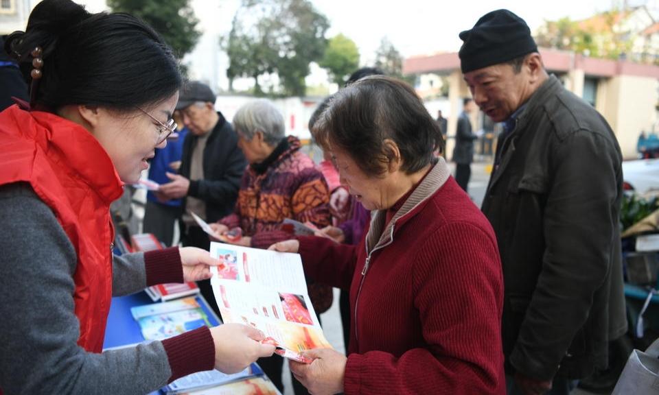 院落话宪法 普法入人心